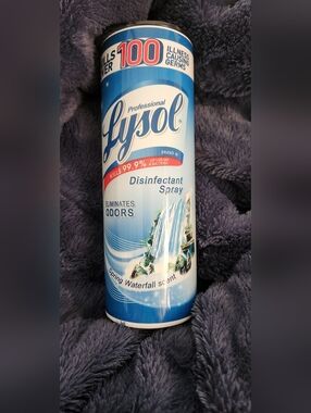 20 Oz Thermal Cup Disinfectant Spray for Hard Surfaces & Fabrics - Blue/White